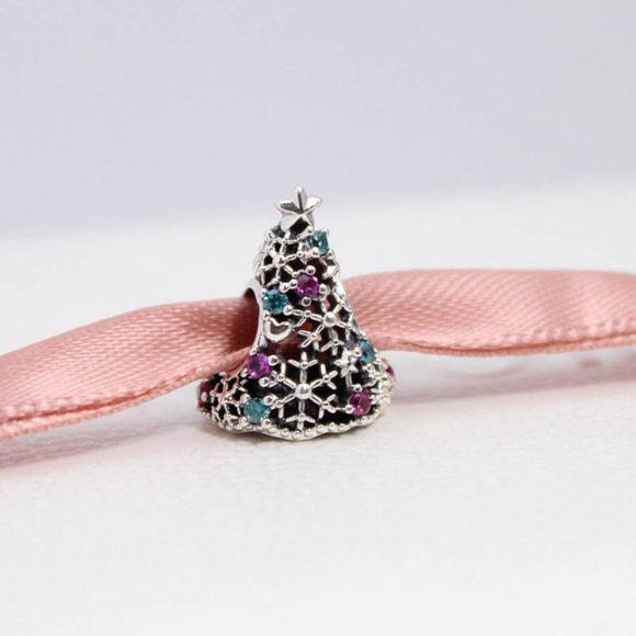 Pandora Glitter Christmas Tree Charm - Picture 4 of 5